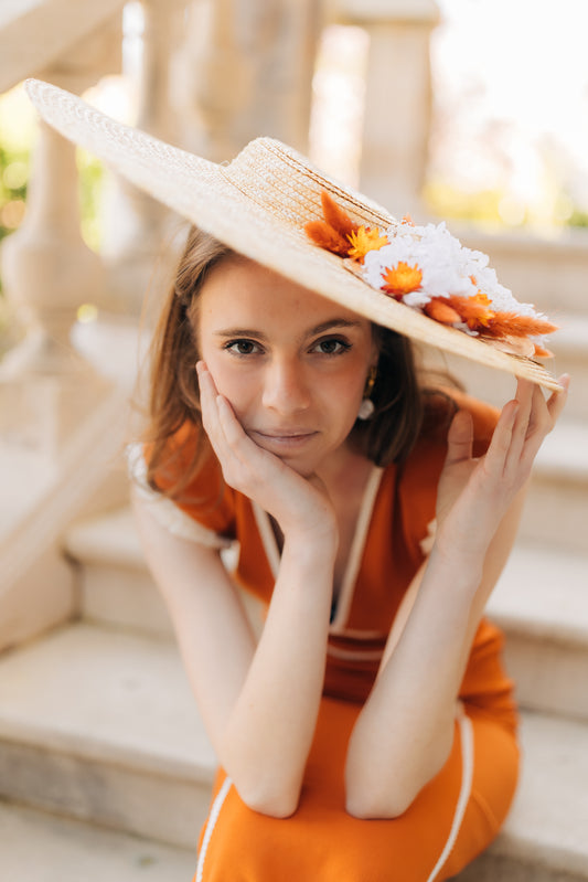 Capeline Sekhmet - décor au-dessus