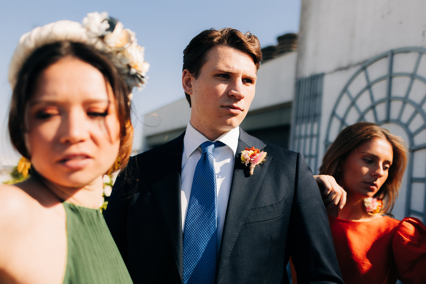 Boutonnière pour homme en fleurs stabilisées