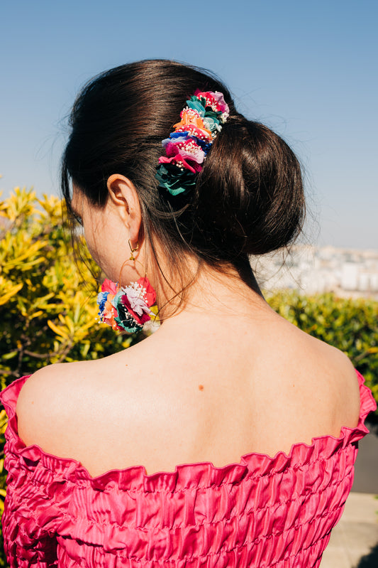 Peigne décoré de fleurs stabilisées