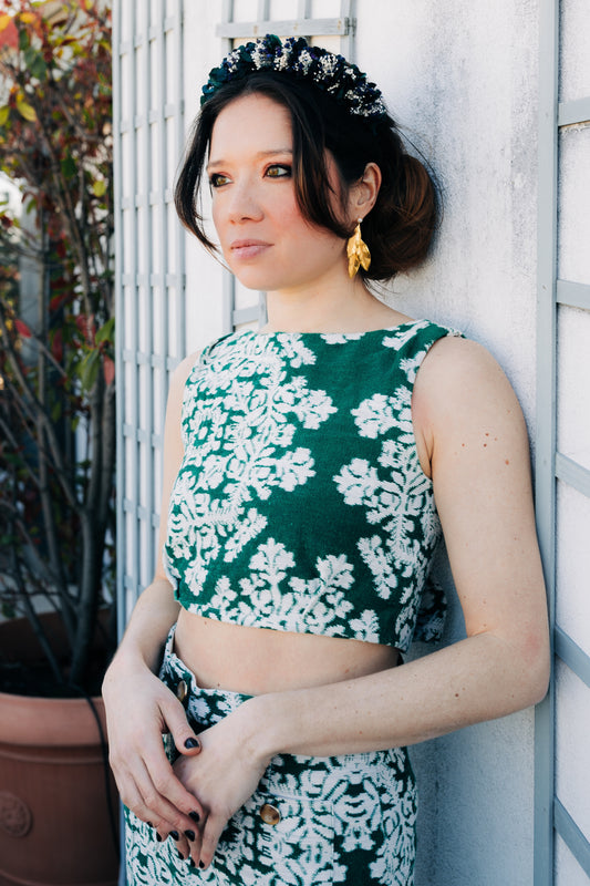 Serre tête décoré de fleurs stabilisées invitées