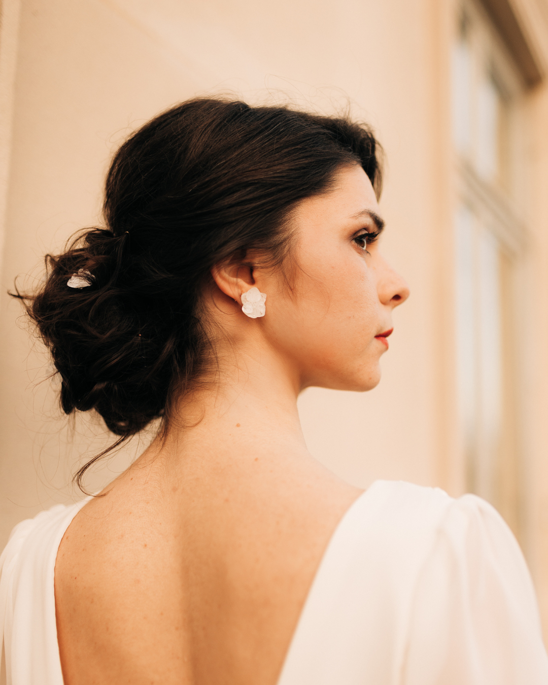 Boucles d’oreilles en fleurs cristallisées , personnalisables pour oreilles percées ou à clips. 