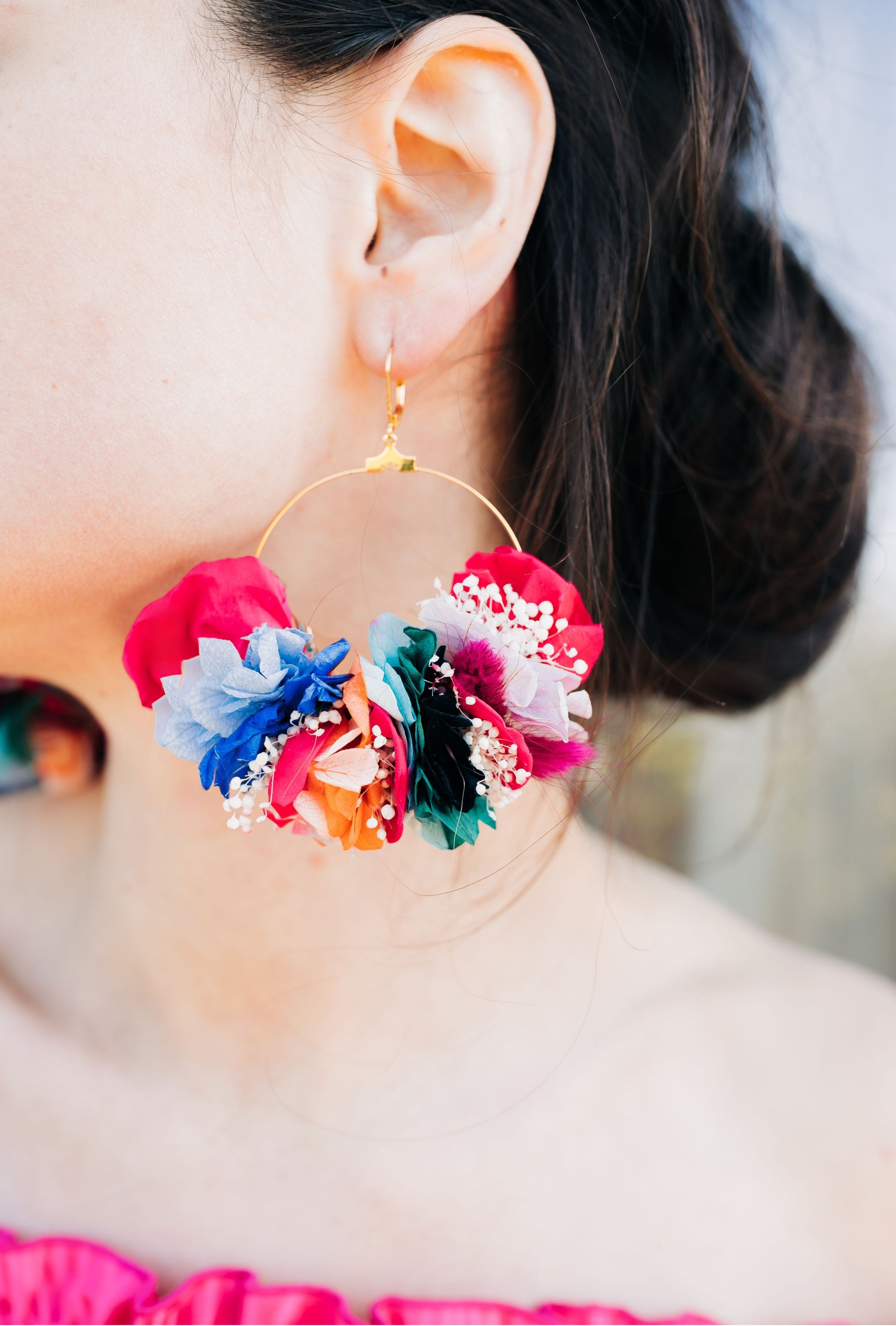 Boucles d'oreilles Manguin fleurs stabilisées invitées 