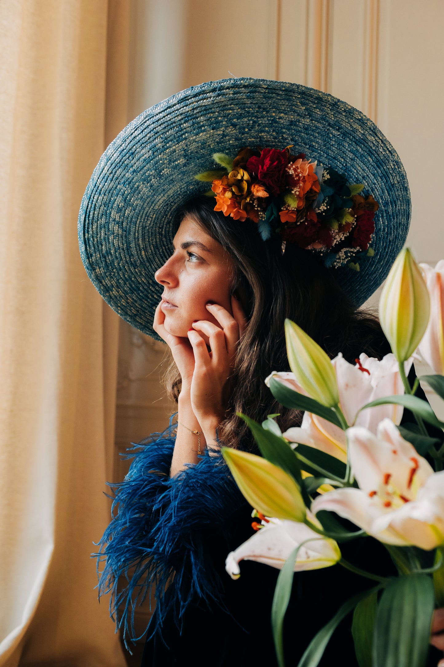 Capeline Gismonda - décor en-dessous