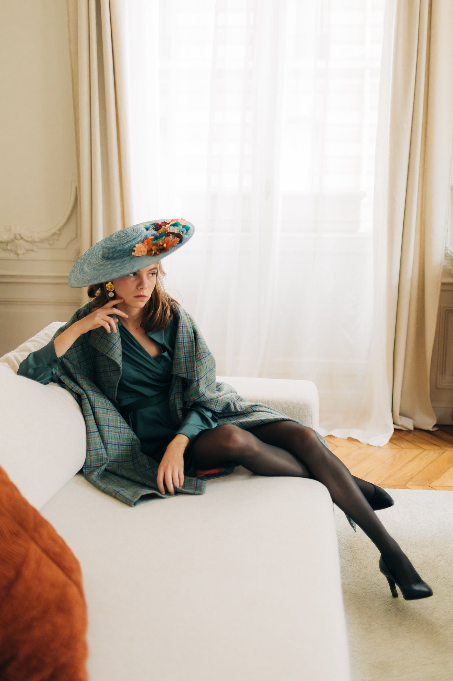 Capeline Gismonda - décor au-dessus