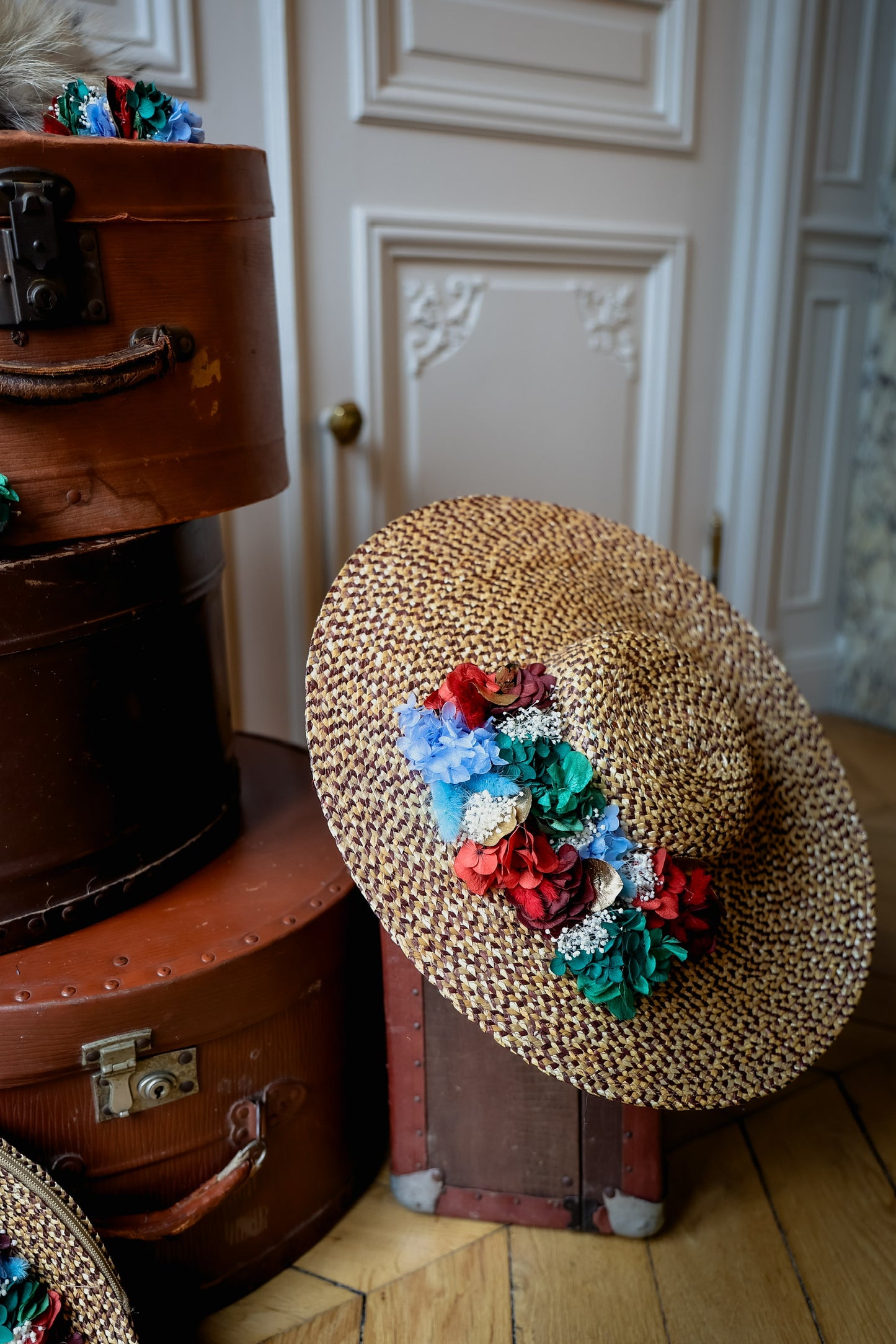 Capeline Sarah Bernhardt - décor au-dessus